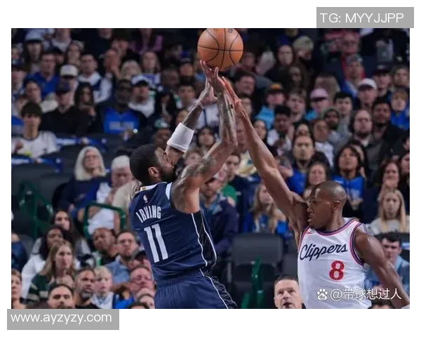 勇士与快船第五场激战回顾球员表现与战术分析全景呈现 勇士与快船第五场激战回顾球员表现与战术分析全景呈现