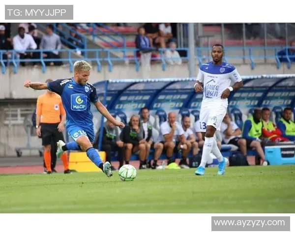 埃蒂安与卡昂的激烈对决谁能在法乙赛场上笑到最后 埃蒂安与卡昂的激烈对决谁能在法乙赛场上笑到最后