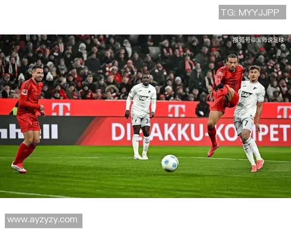 拜仁与霍芬海姆比赛因意外情况中断球迷期待重赛时刻