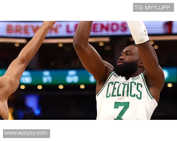 杰伦布朗的篮球之路：从新星到NBA巨星的成长历程与挑战