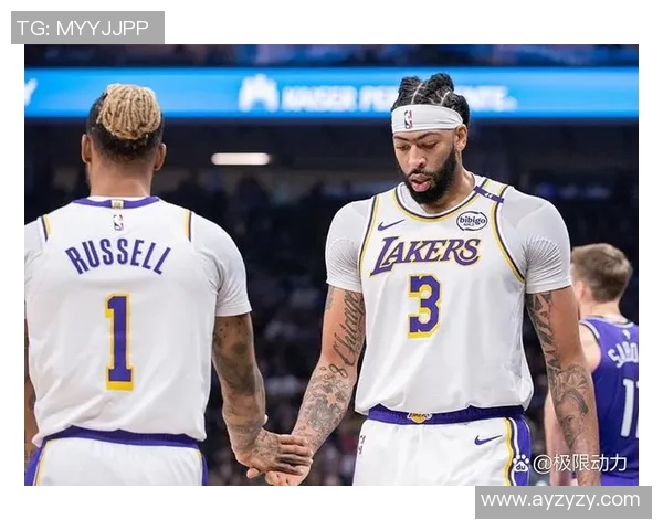 湖人对阵国王精彩回顾视频分析与比赛亮点总结 湖人对阵国王精彩回顾视频分析与比赛亮点总结