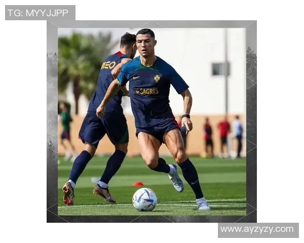 球迷疯狂行为引发热议C罗球衣被抢事件背后的故事