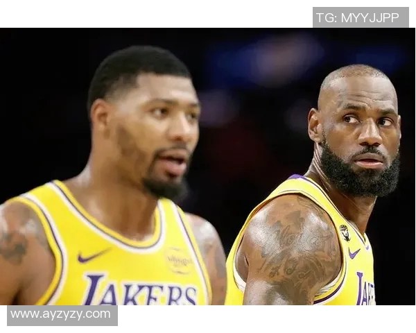 马库斯斯马特的篮球生涯与领导力:从新秀到球队核心的蜕变之路 马库斯斯马特的篮球生涯与领导力:从新秀到球队核心的蜕变之路