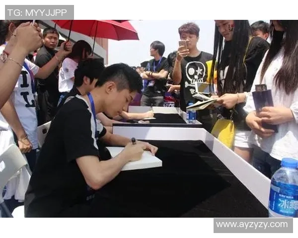 高校联赛最新积分榜EDG以56分稳居第一位置引发关注 高校联赛最新积分榜EDG以56分稳居第一位置引发关注