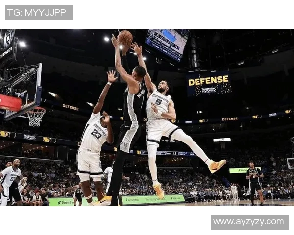 马刺与灰熊激战四月十六日季后赛精彩回顾与分析 马刺与灰熊激战四月十六日季后赛精彩回顾与分析